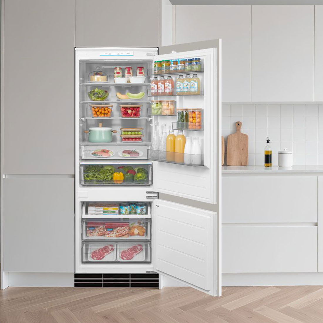 Built-in Refrigerator 239 liters